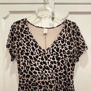 Smash Tess cheetah romper